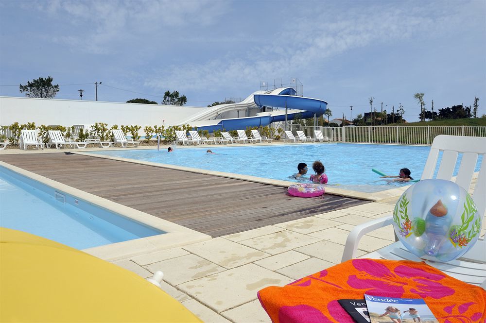 Residence Nemea Les Grands Rochers Les Sables-dʼOlonne Kültér fotó